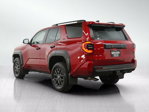Used 2025 Toyota 4Runner SR5 AWD/4WD image 3