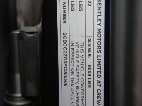 Used 2023 Bentley Continental GT V8 image 22