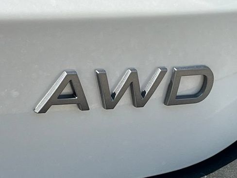 New 2026 Nissan Kicks SV w/ SV Premium Package AWD/4WD image 7