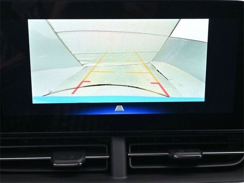 New 2026 Chevrolet Trax LT image 28