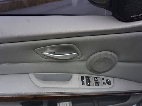 Used 2011 BMW 328i Sedan image 3