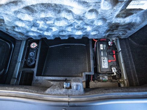 Used 2012 Dodge Challenger SRT8 image 34