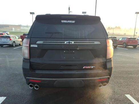 Used 2022 Chevrolet Tahoe RST w/ Sport Performance Package image 4