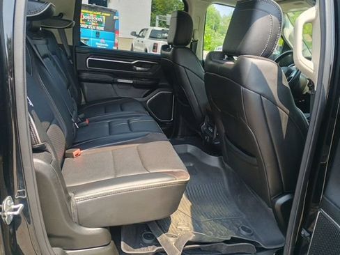 Used 2022 RAM 1500 Laramie AWD/4WD image 18
