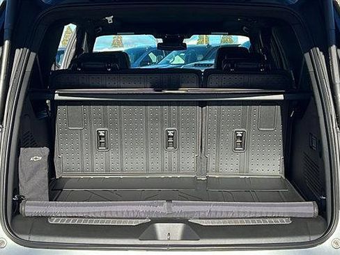 New 2026 Chevrolet Suburban Premier w/ Sun And Tow Package image 12