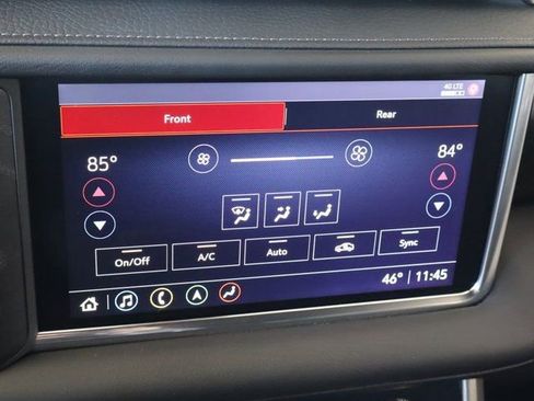 Used 2021 GMC Yukon XL Denali w/ Denali Premium Package image 37