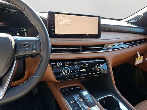 New 2026 INFINITI QX60 Autograph w/ Dark Cargo Package image 10