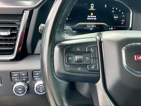 Used 2024 GMC Sierra 1500 AT4 w/ Technology Package AWD/4WD image 14