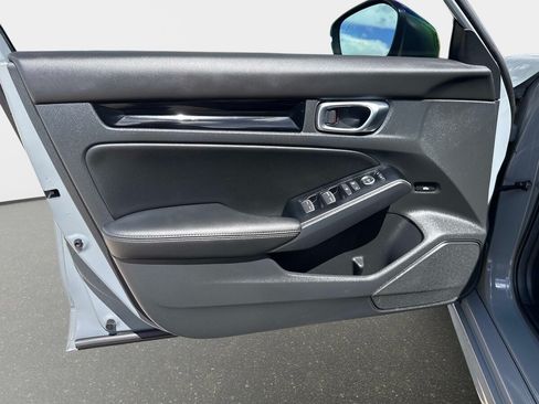 Used 2025 Honda Civic Sport Touring image 15
