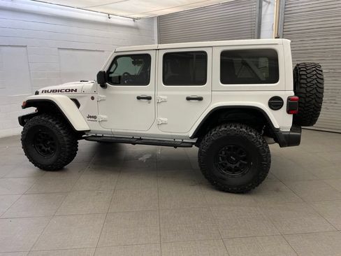 Used 2021 Jeep Wrangler Unlimited Rubicon AWD/4WD image 8