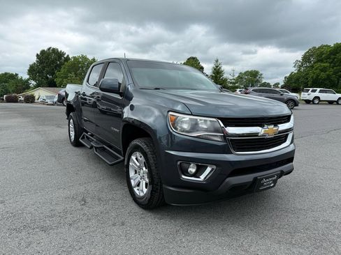 Used 2019 Chevrolet Colorado LT w/ LT Convenience Package RWD image 9