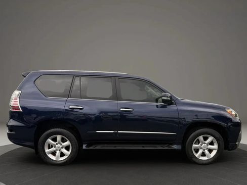Used 2017 Lexus GX 460 w/ Navigation Package AWD/4WD image 4