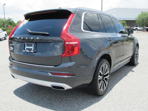 Used 2021 Volvo XC90 T6 Momentum w/ Advanced Package AWD/4WD image 7