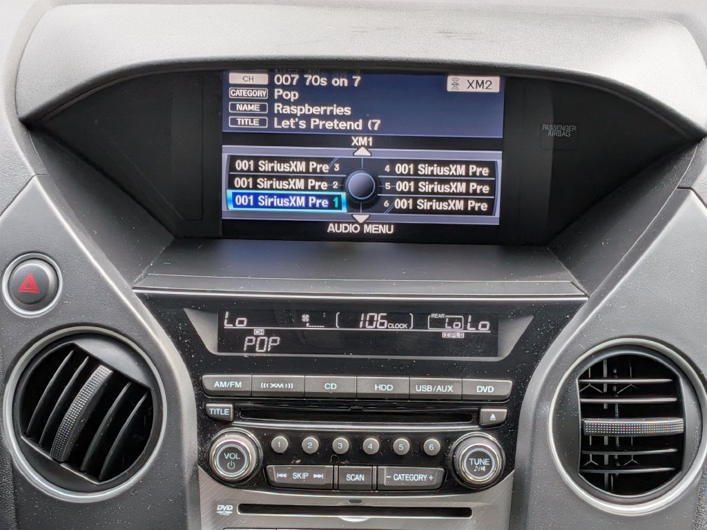 Used 2015 Honda Pilot Touring image 19