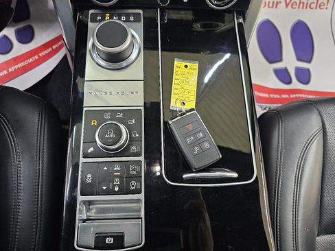 Used 2014 Land Rover Range Rover Supercharged image 35