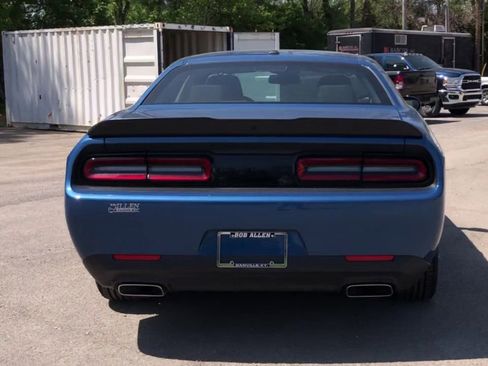 Used 2022 Dodge Challenger R/T w/ Blacktop Package image 7