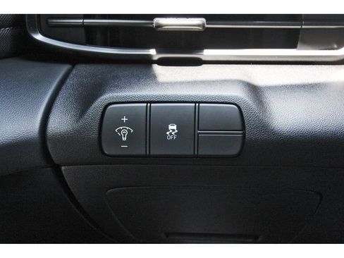 Certified 2026 Hyundai Elantra Sport w/ Cargo Package FWD image 22