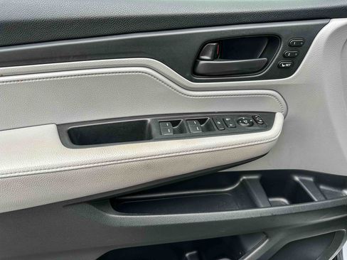 Used 2020 Honda Odyssey EX-L image 16
