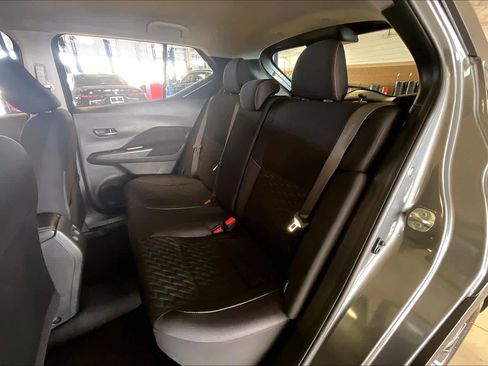 Used 2021 Nissan Kicks SV image 19