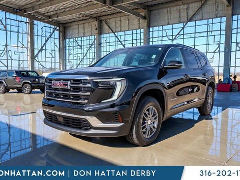 Used 2025 GMC Acadia Elevation image 27