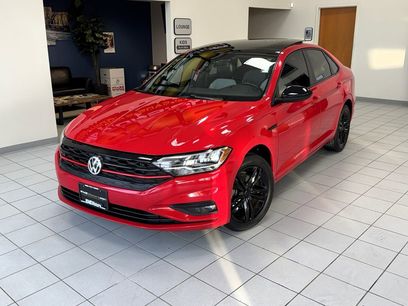 Used 2019 Volkswagen Jetta R-Line w/ R-Line Cold Weather Package