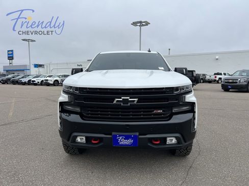 Used 2020 Chevrolet Silverado 1500 LT Trail Boss AWD/4WD image 2