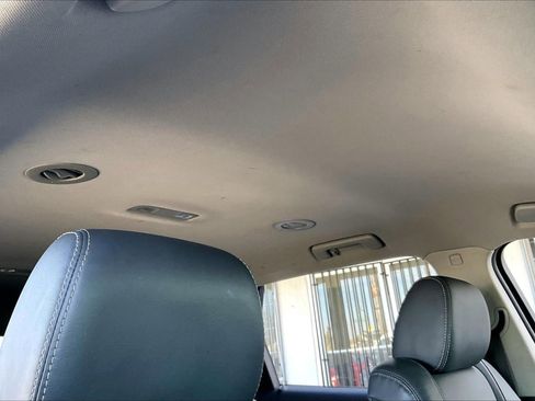 Used 2020 Buick Enclave Essence image 22