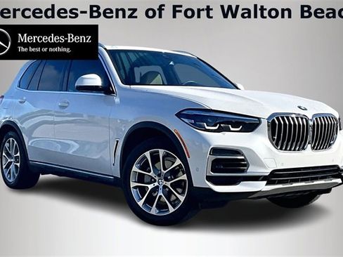 Used 2022 BMW X5 sDrive40i w/ Premium Package image 1