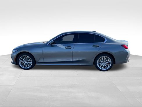 Used 2024 BMW 330i xDrive Sedan w/ Convenience Package AWD/4WD image 7