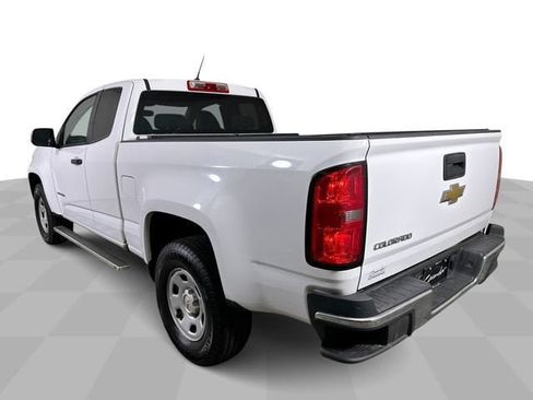 Used 2018 Chevrolet Colorado W/T w/ WT Convenience Package RWD image 6