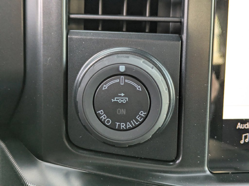 New 2026 Ford F250 Platinum AWD/4WD image 25