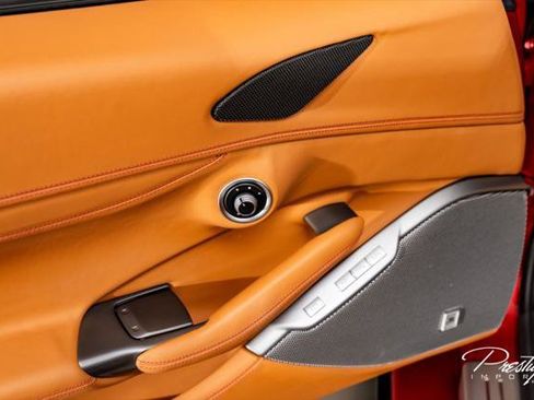 Used 2022 Ferrari Portofino M RWD image 33