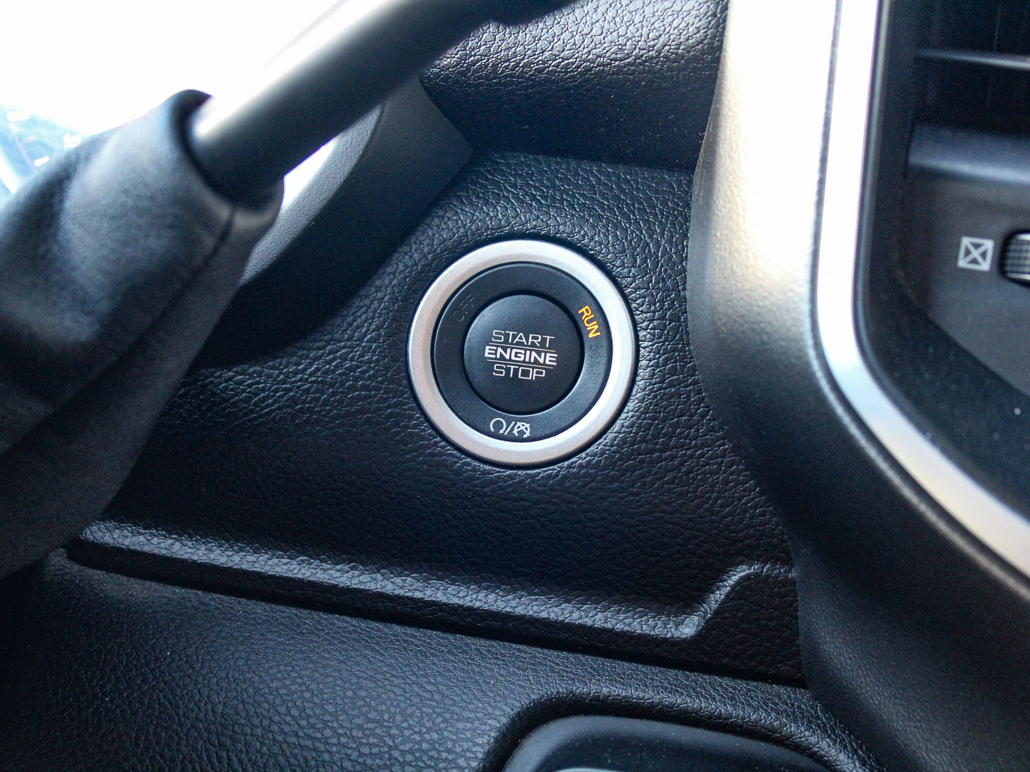 Used 2025 RAM 2500 Big Horn AWD/4WD image 35