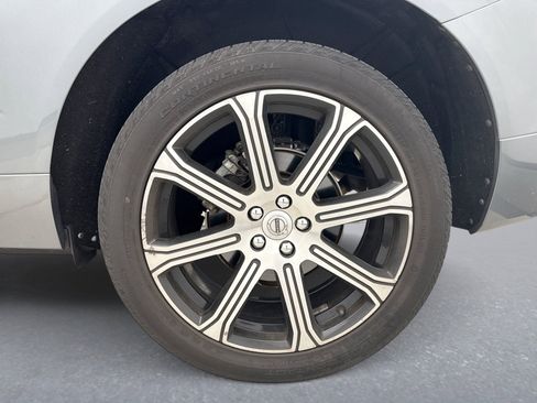Used 2021 Volvo XC60 T5 Inscription w/ Protection Package Premier image 13
