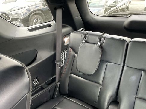 Used 2023 Ford Explorer ST-Line w/ Class IV Trailer Tow Package image 13