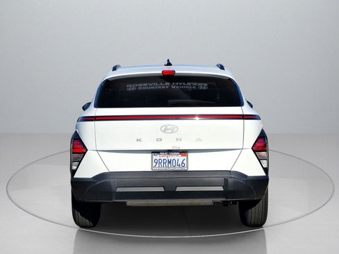 Certified 2025 Hyundai Kona SEL image 7