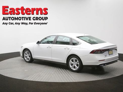 Used 2023 Honda Accord LX image 62