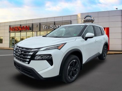 New 2026 Nissan Rogue SV w/ SV Premium Package image 2