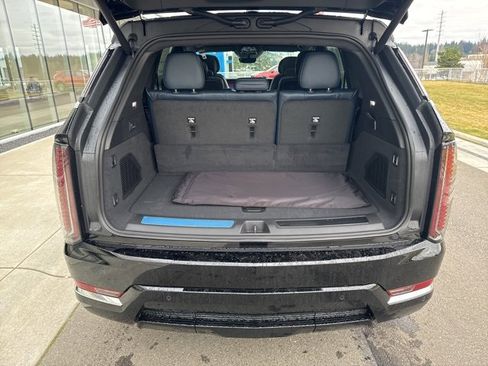 New 2025 Cadillac Escalade IQ Luxury 2 image 6