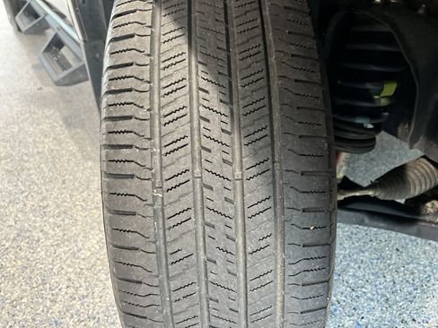 Used 2022 Nissan Frontier S image 28