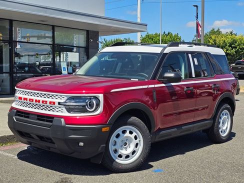 New 2026 Ford Bronco Sport Heritage w/ Convenience Package AWD/4WD image 1