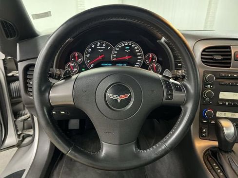 Used 2007 Chevrolet Corvette Convertible w/ Preferred Equipment Group RWD image 11