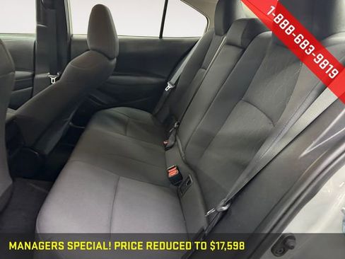 Used 2020 Toyota Corolla LE image 21