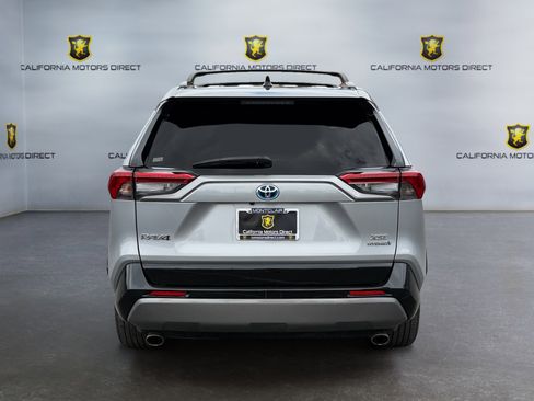 Used 2020 Toyota RAV4 XSE w/ XSE Grade Weather Package AWD/4WD image 4