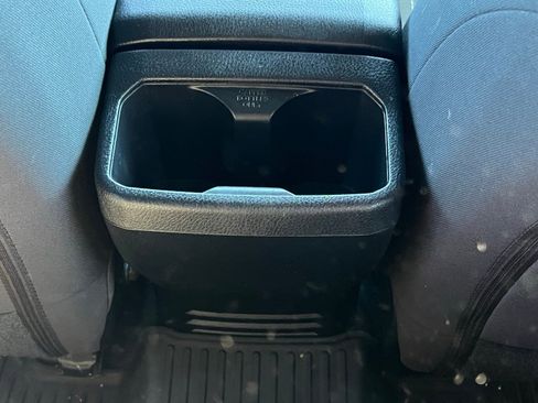 Used 2021 Toyota Tacoma TRD Sport w/ Technology Package image 18