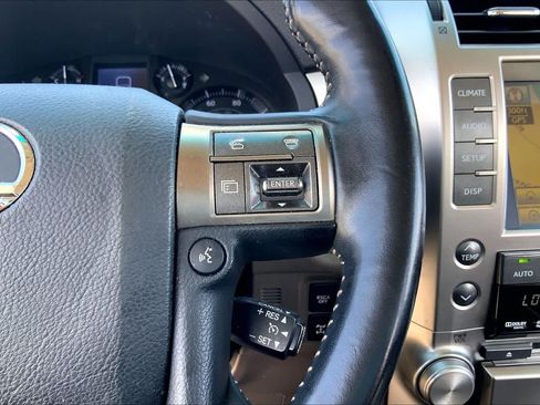 Used 2010 Lexus GX 460 AWD/4WD image 23