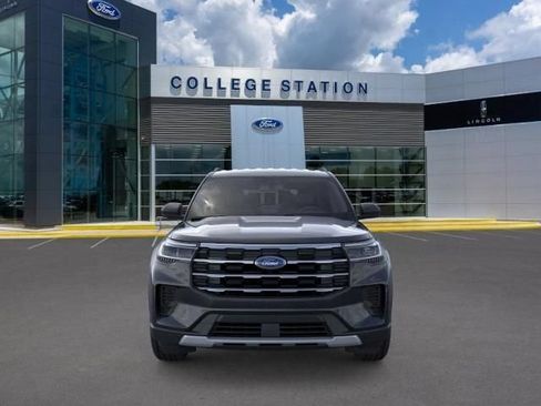 New 2026 Ford Explorer Active RWD image 6