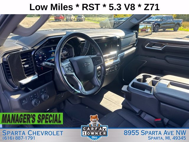 Used 2022 Chevrolet Silverado 1500 RST AWD/4WD image 16