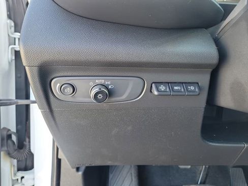 Used 2021 Buick Envision Avenir w/ Technology Package II AWD/4WD image 26