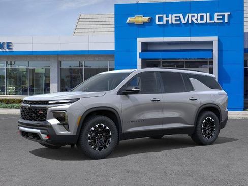 New 2027 Chevrolet Traverse Z71 w/ LPO, Floor Liner Package AWD/4WD image 2